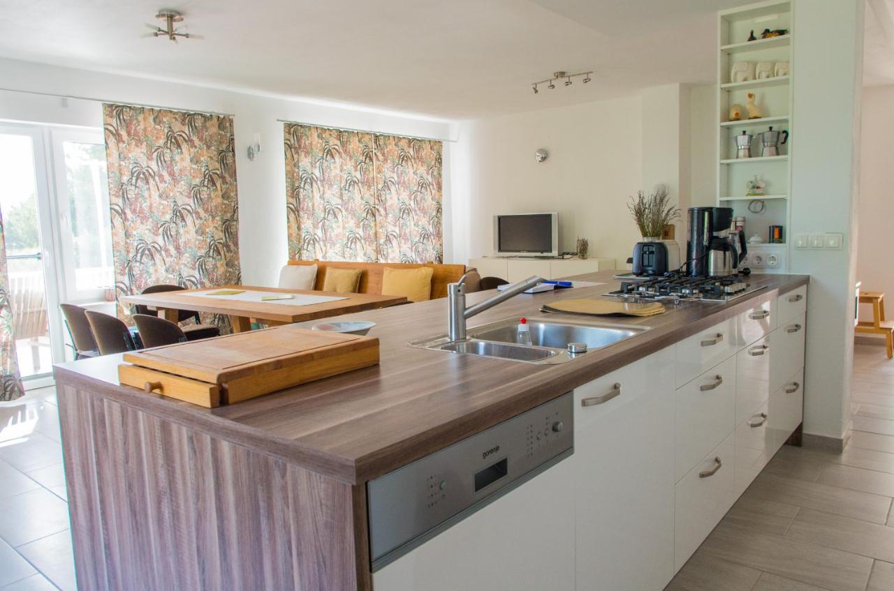 Milica Garden Appartement Prvic Sepurine Buitenkant foto